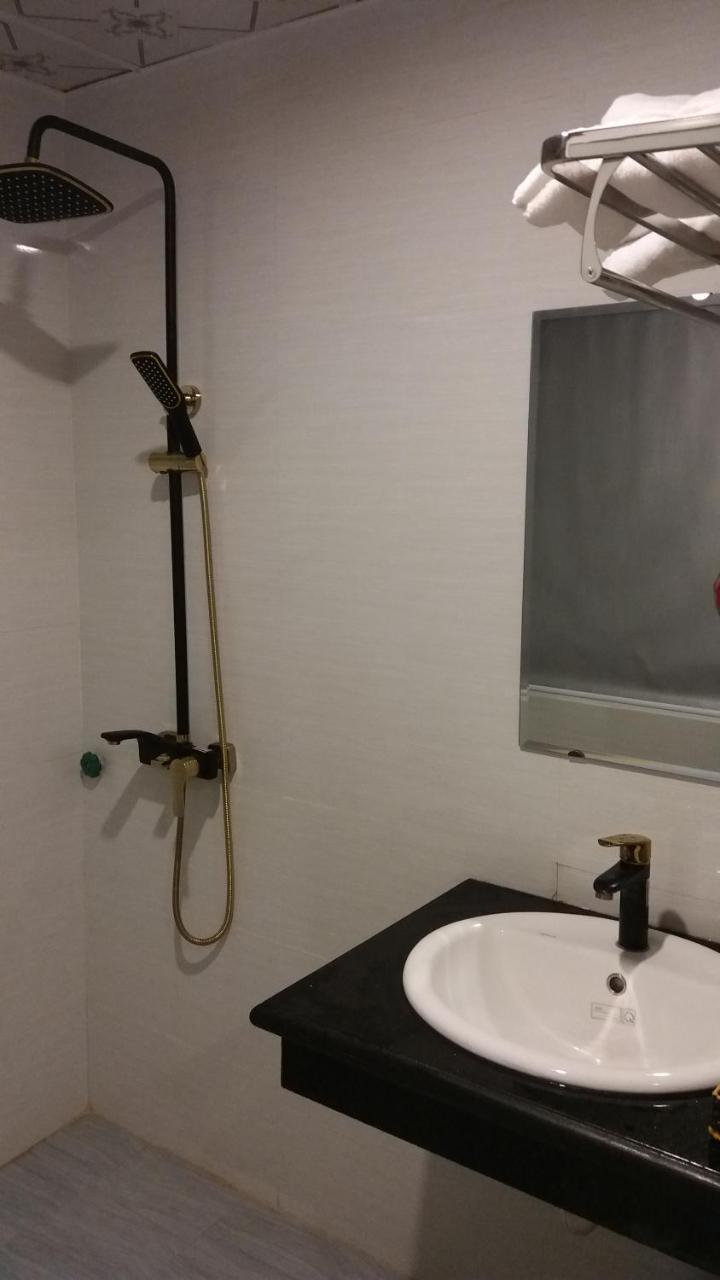 Minh Son Hotel Ta Lan Than 외부 사진